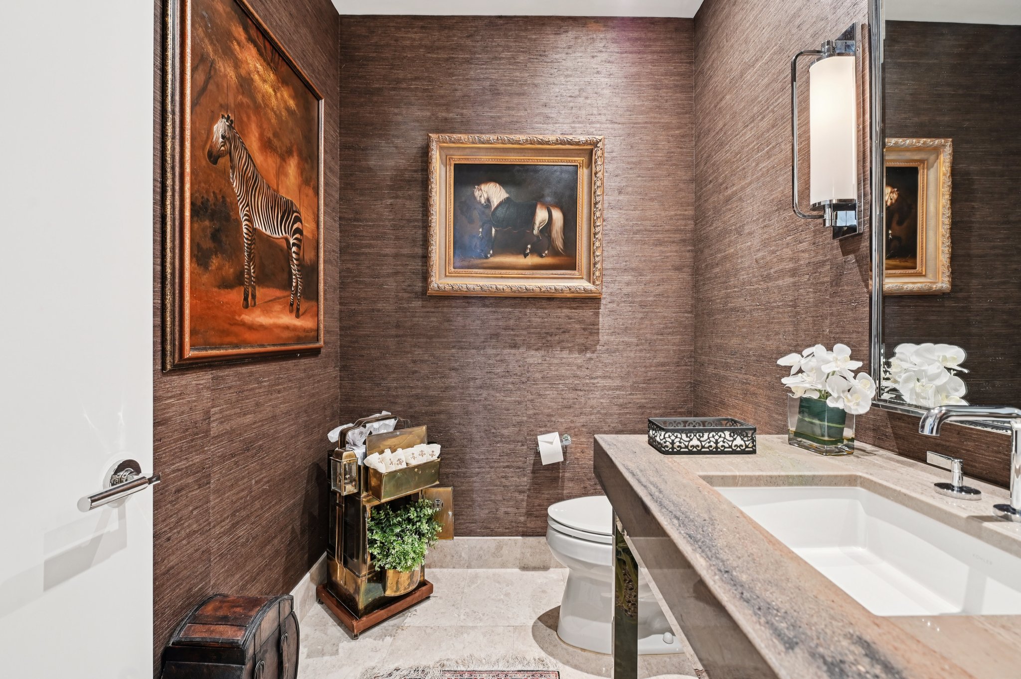 Collins Ave 803N-S2208-025.jpg