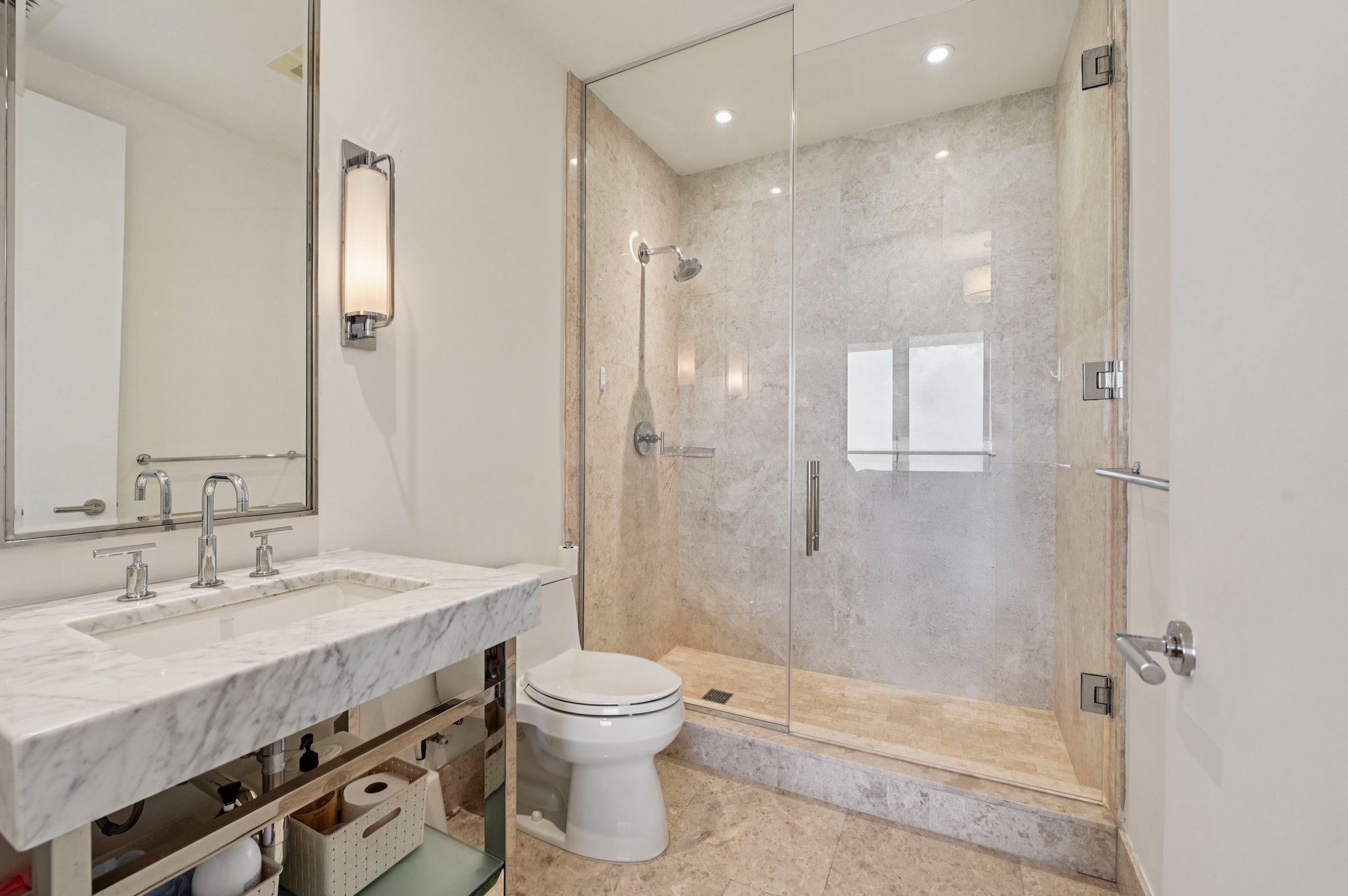 Collins Ave 803N-S2208-041.jpg