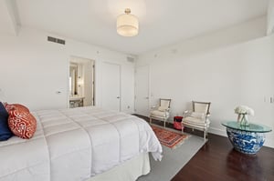 Collins Ave 803N-S2208-013.jpg