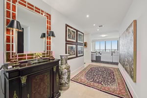 Collins Ave 803N-S2208-018.jpg