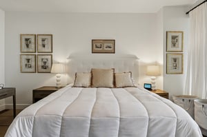 Collins Ave 803N-S2208-027.jpg