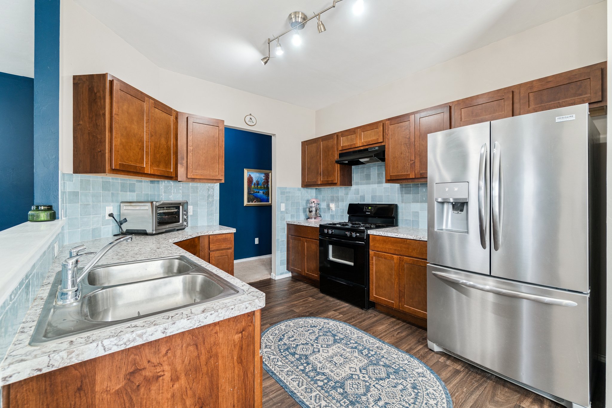 9705 High Noon Rd_018.jpg