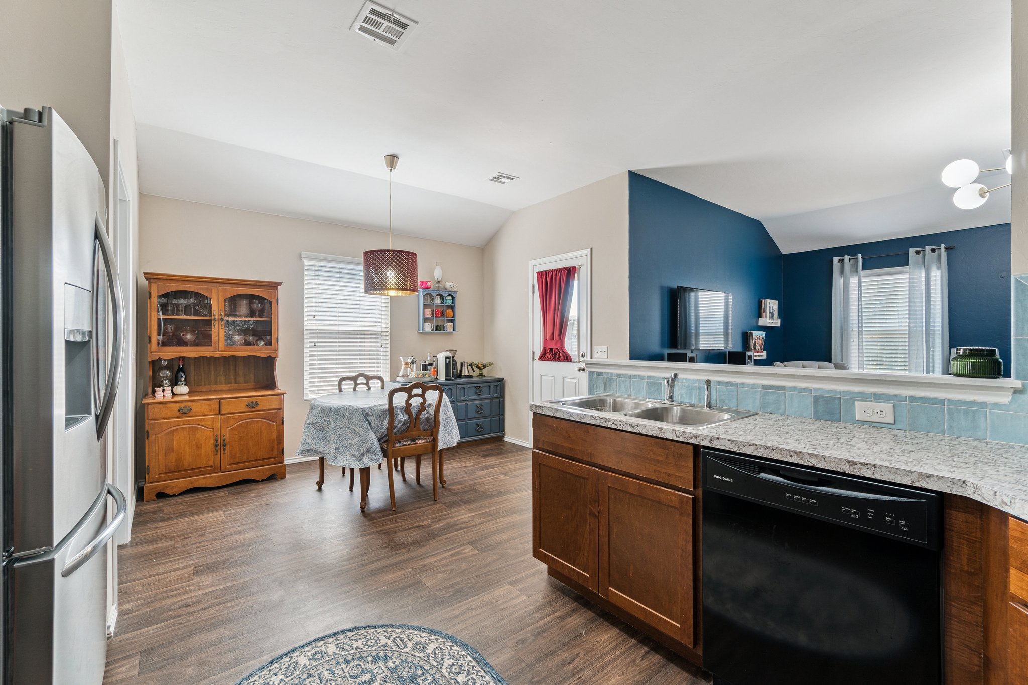 9705 High Noon Rd_022.jpg