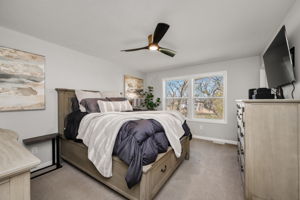  Photo 23