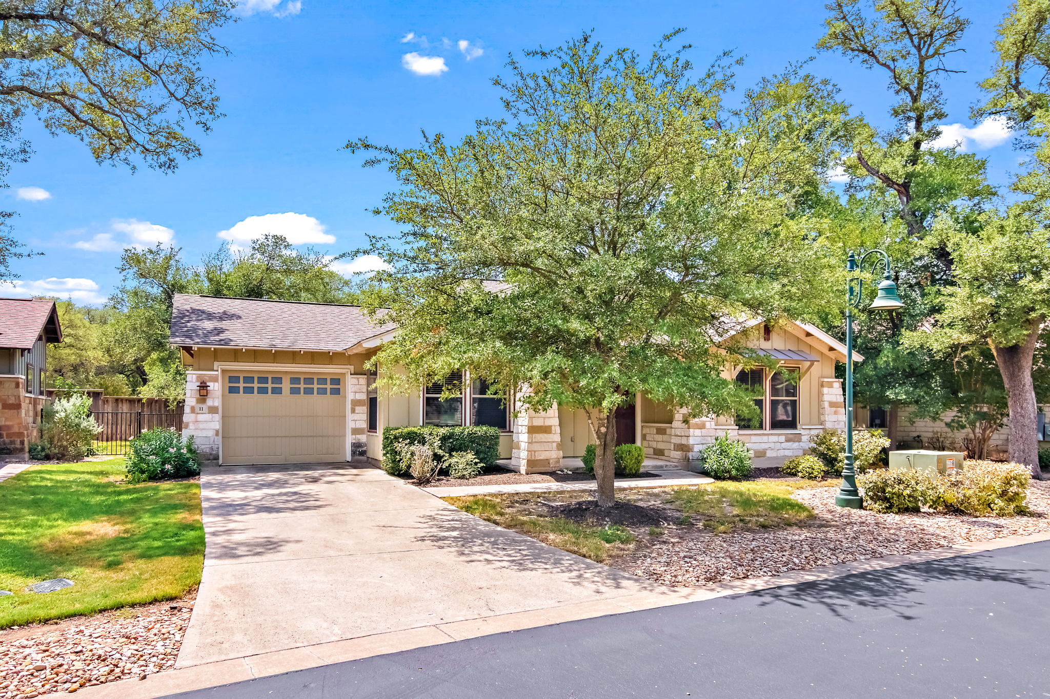 9707 Anderson Mill Rd Unit 11, Austin, TX 78750 MrHevia Media