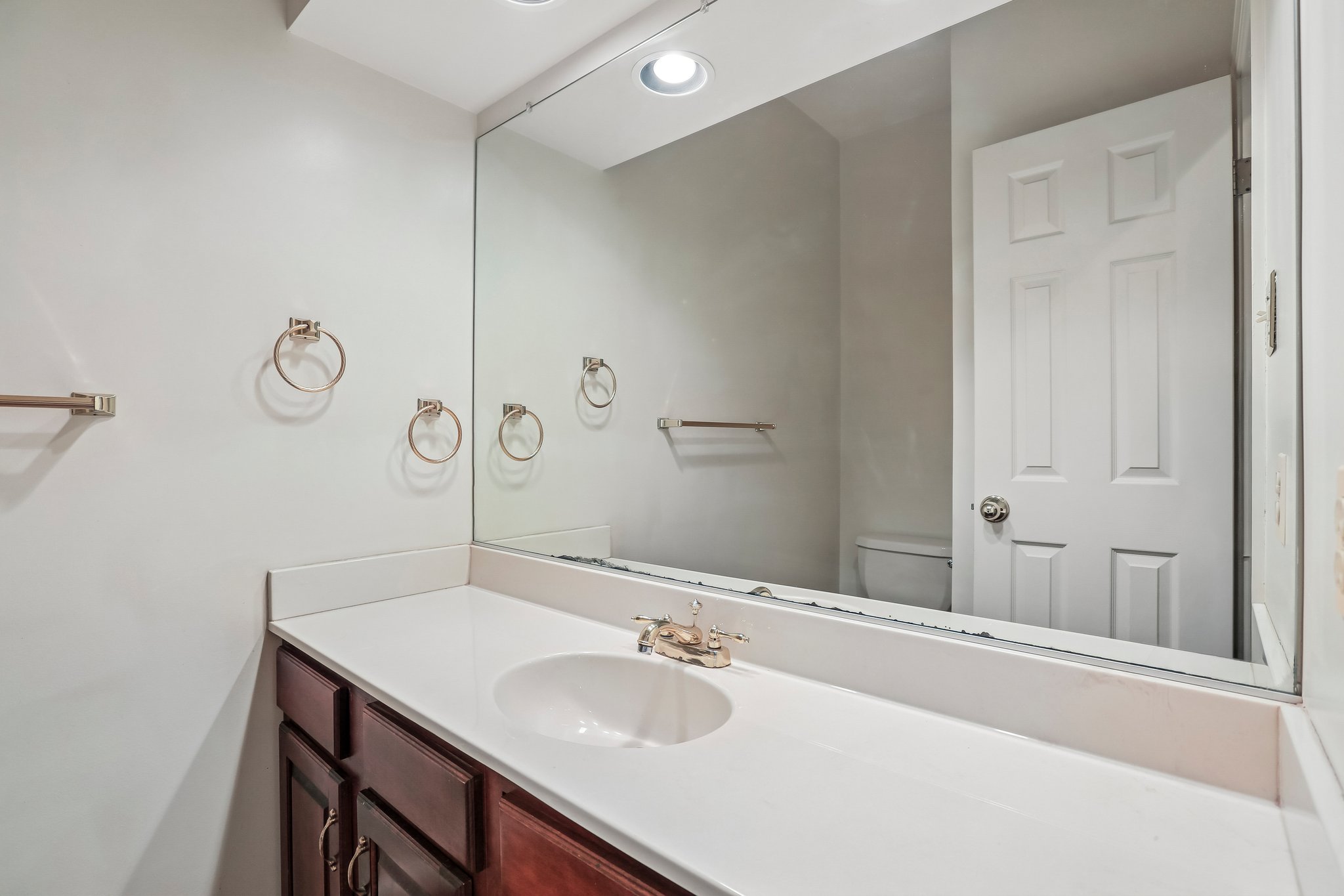 Polished Stone-S2810-023.jpg