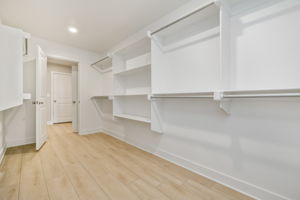 9709 Sydney Dr 17
