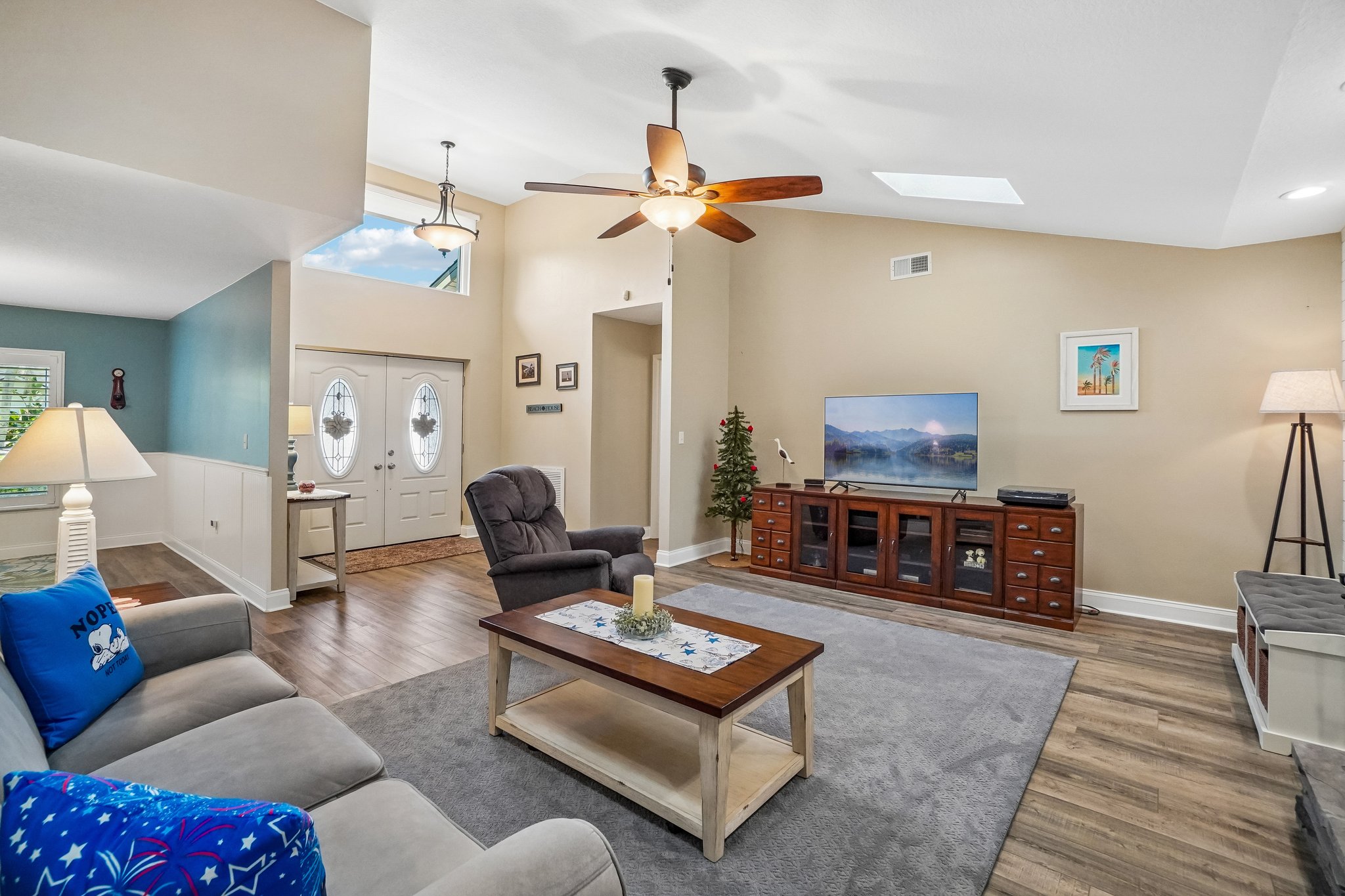 Cortland Way-S0109-009.jpg