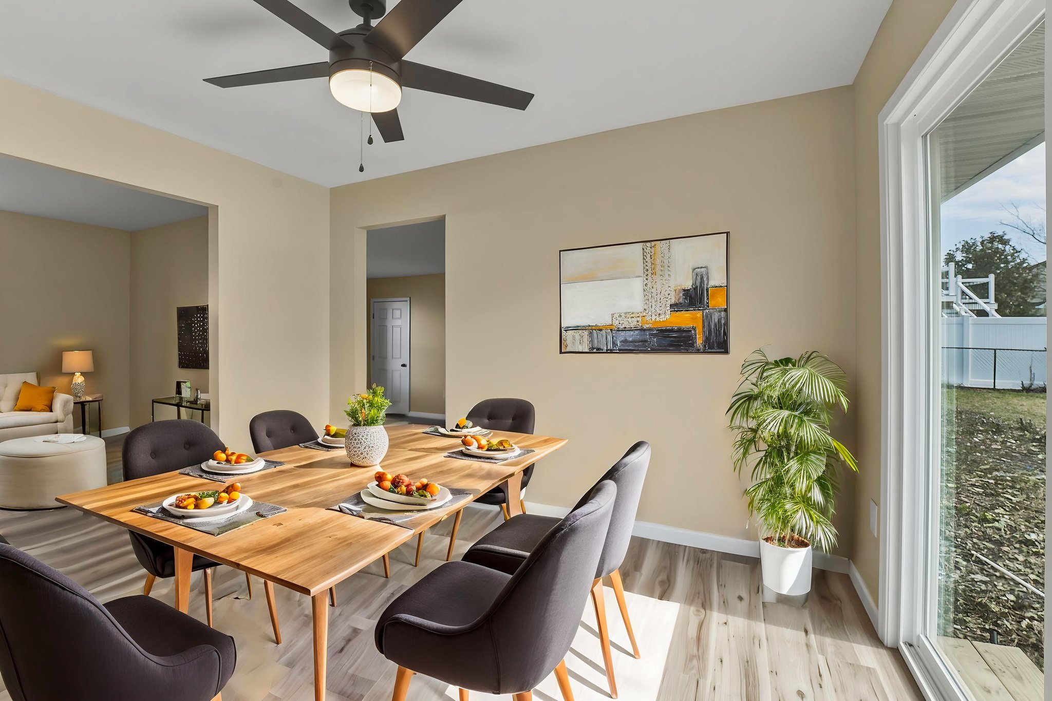 Image100_11 virtually staged.jpeg