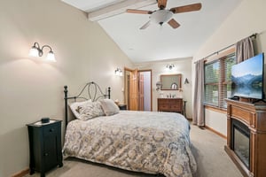 E Myers Rd-S1308-023.jpg
