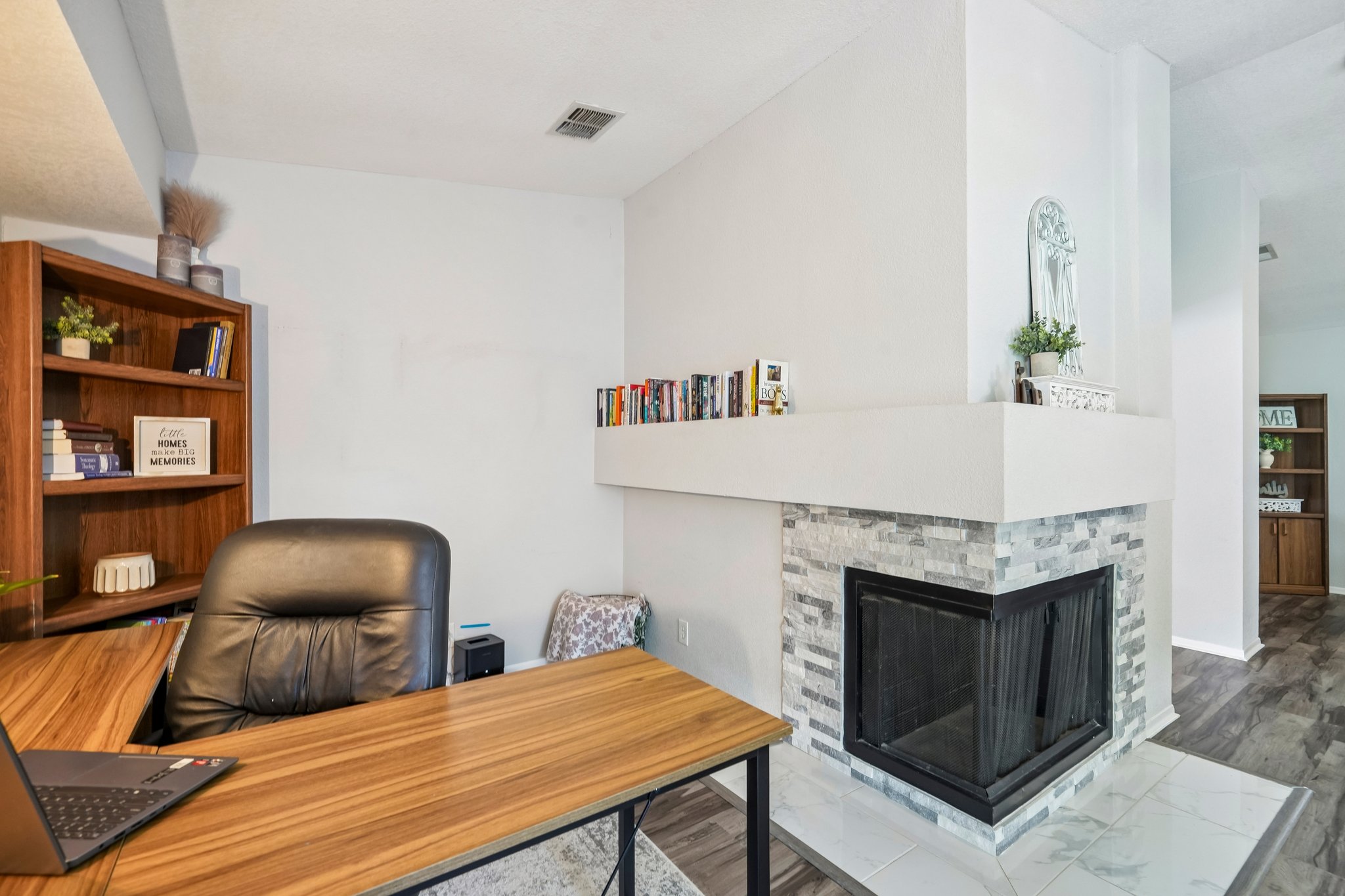 Spruce Ridge Dr-S2904-019.jpg