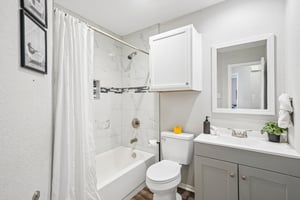 Spruce Ridge Dr-S2904-023.jpg