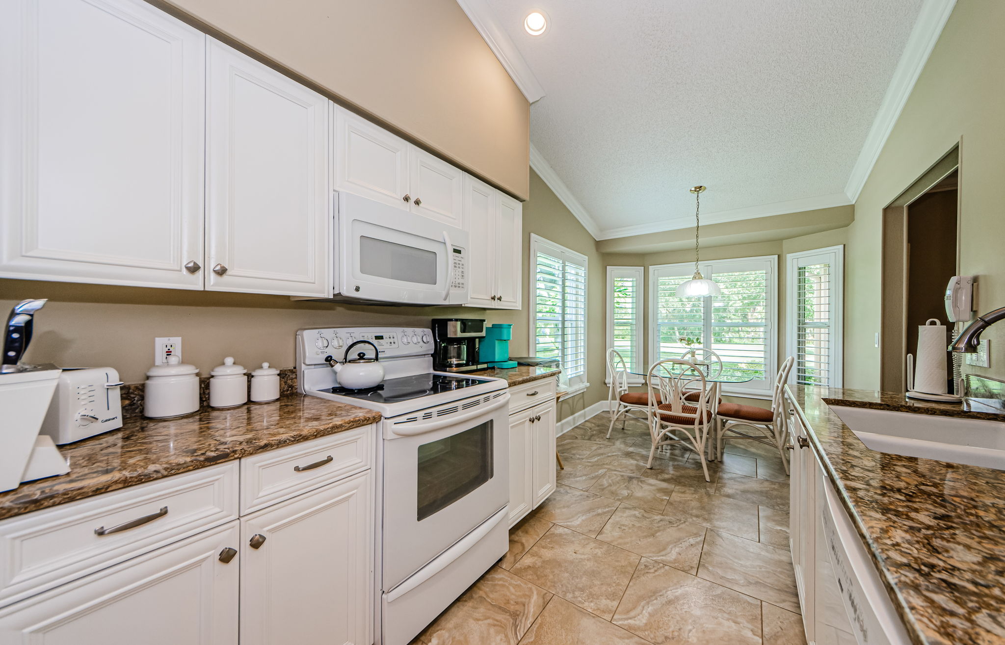 Kitchen 2
