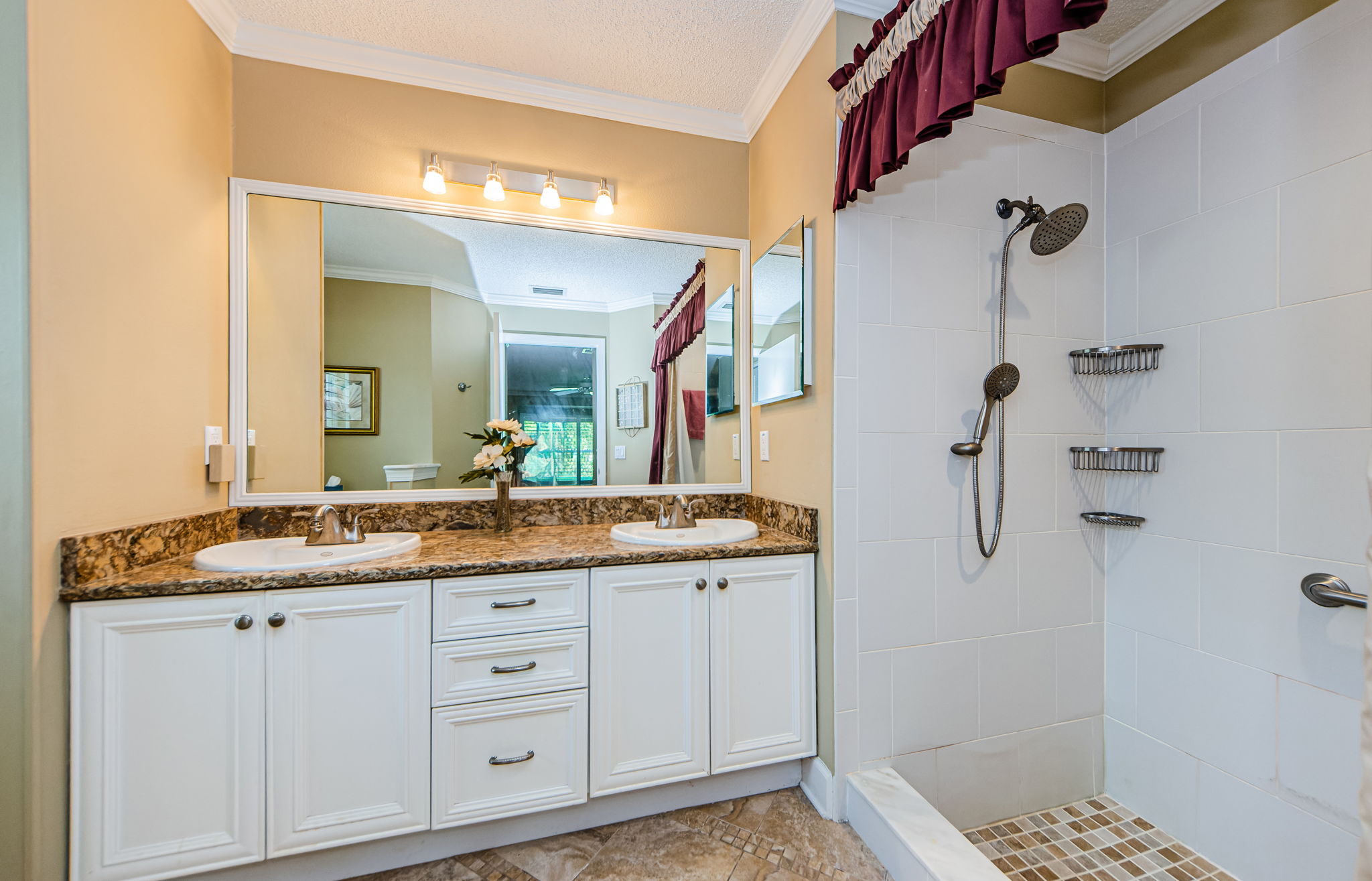 Master Bathroom 1a