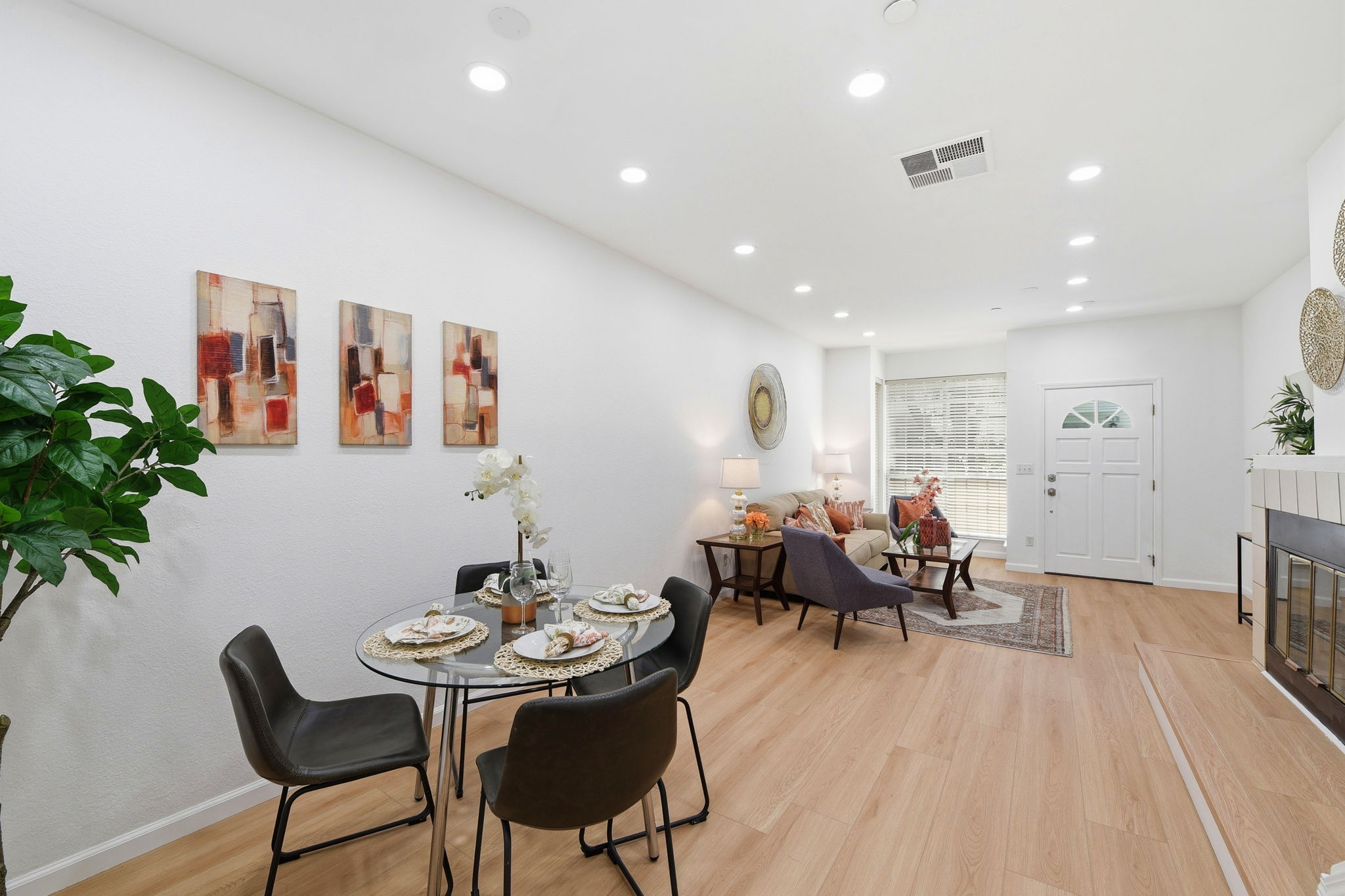 016_F8_972 Belmont Terrace 7