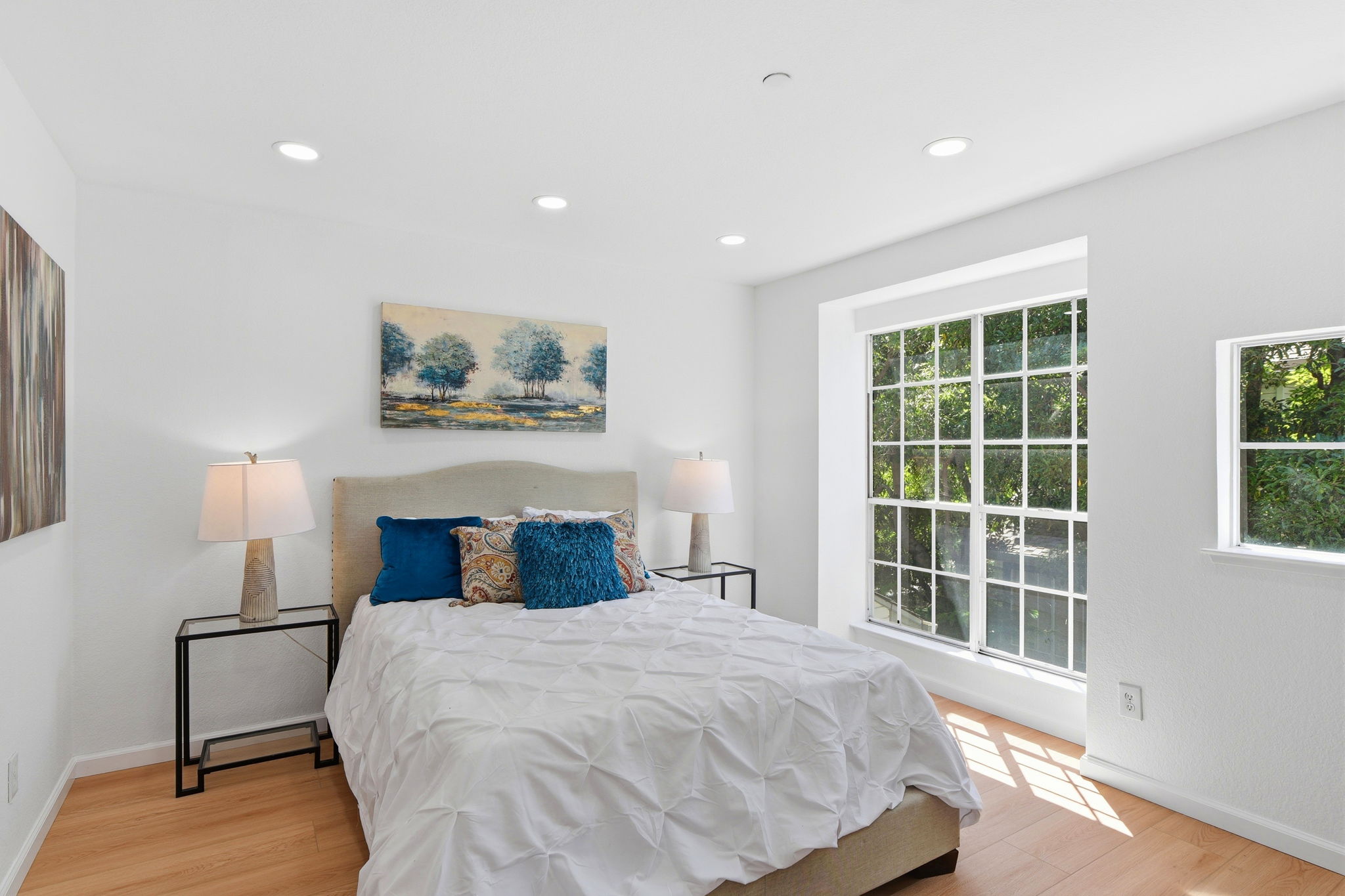022_F8_972 Belmont Terrace 7