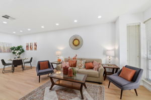 007_F8_972 Belmont Terrace 7