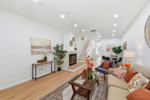 010_F8_972 Belmont Terrace 7