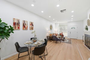 016_F8_972 Belmont Terrace 7