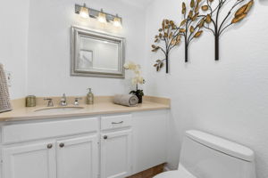 030_F8_972 Belmont Terrace 7