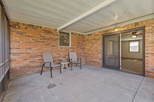  Photo 37
