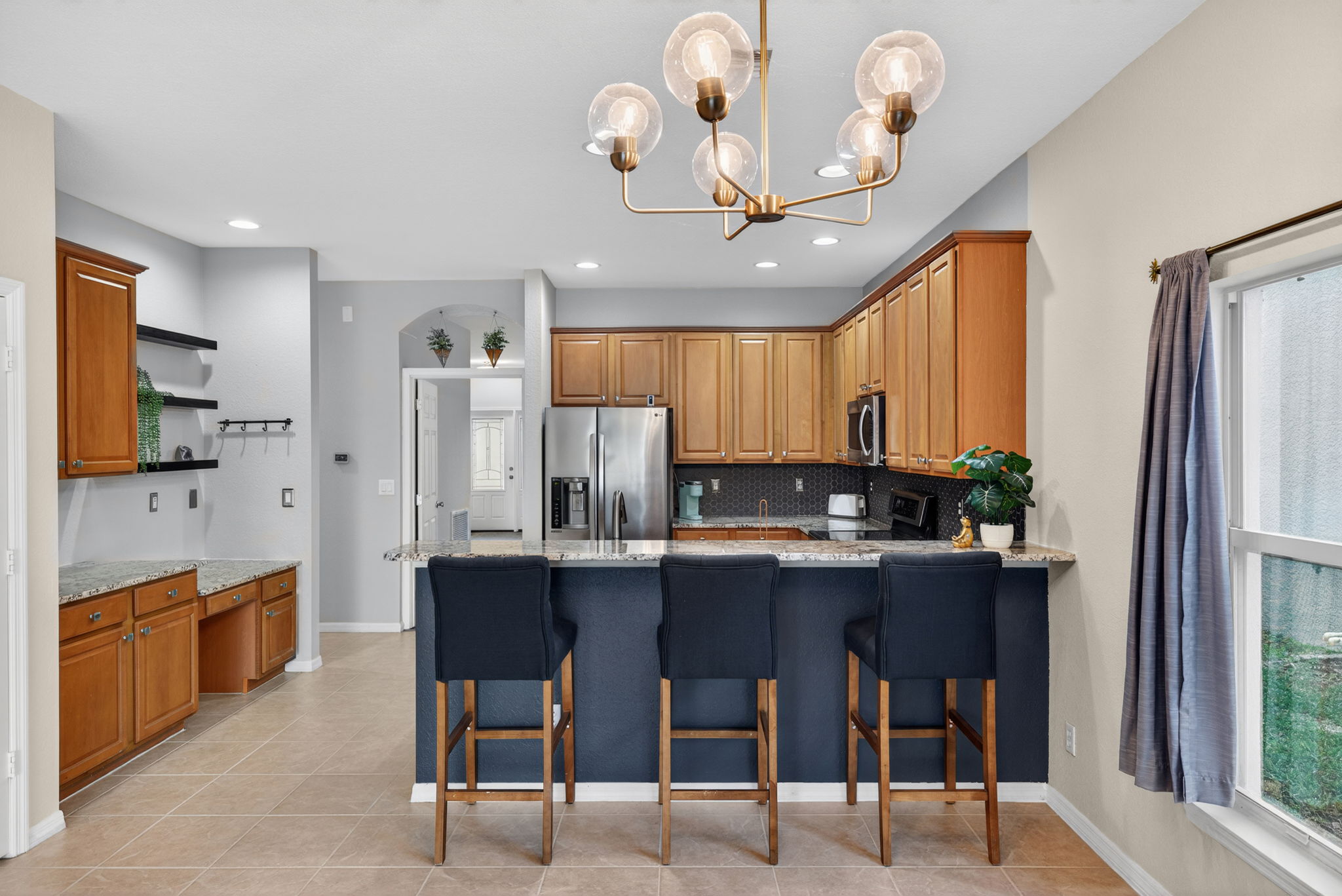 Breakfast Bar 1 of 2