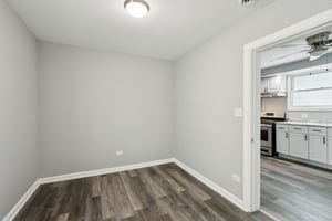 9720 S Exchange Ave Unit B-1606-007.jpg