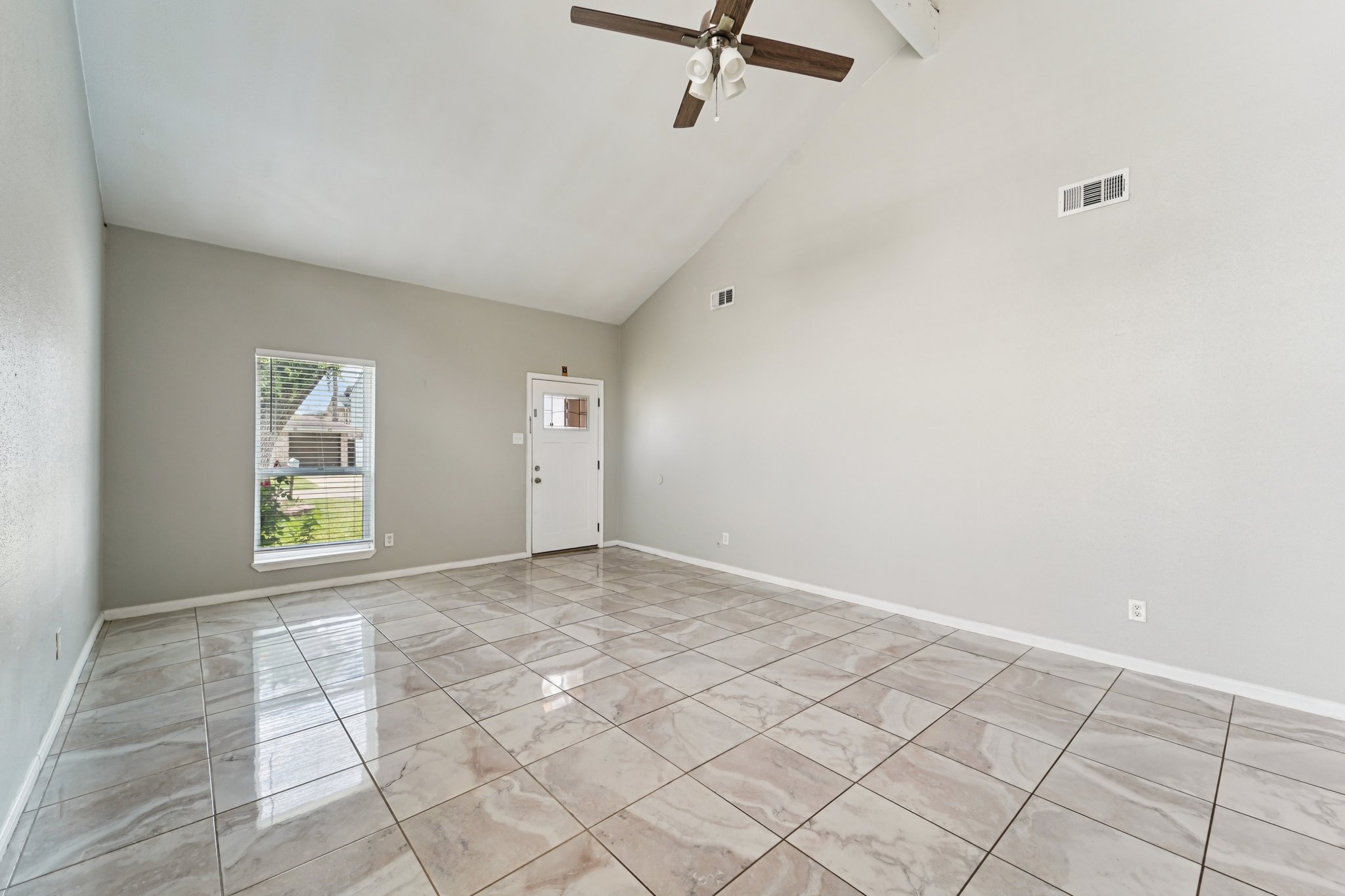 Debbie Ln-S1604-008.jpg