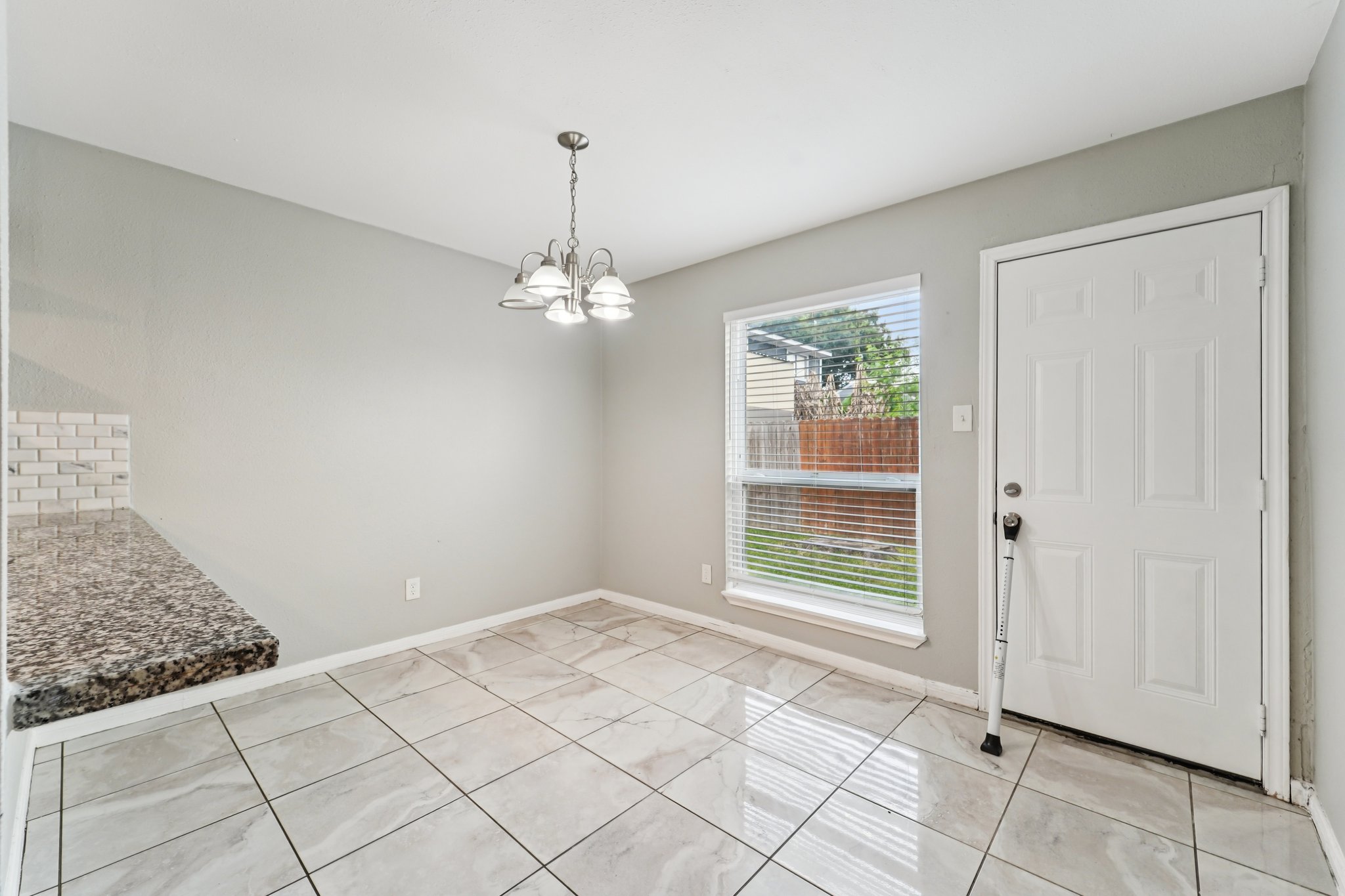 Debbie Ln-S1604-009.jpg