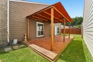 Debbie Ln-S1604-027.jpg