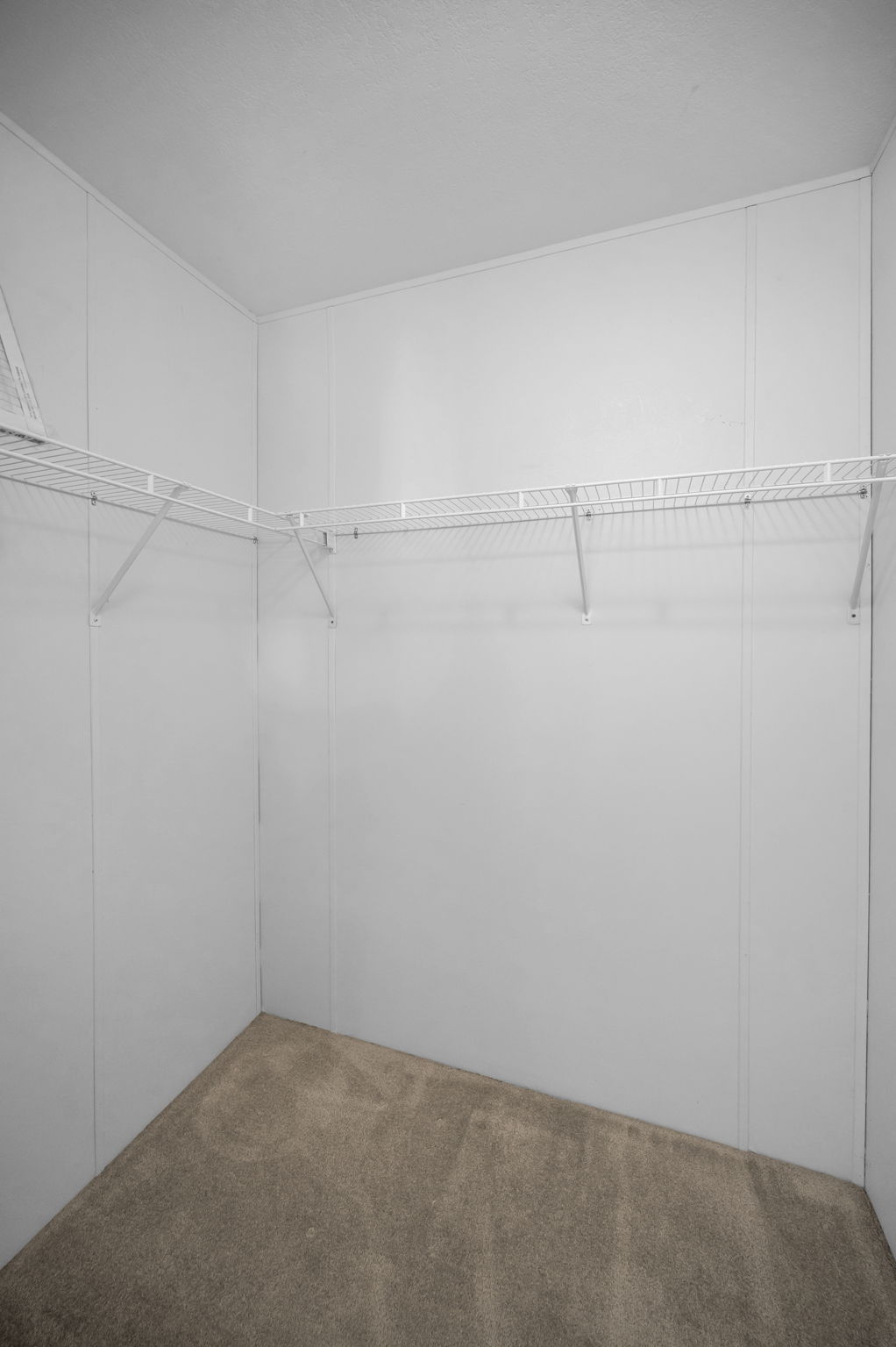 Bedroom3 Closet