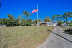 Front Exterior2