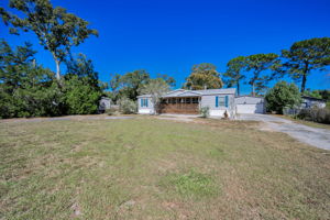 Front Exterior7