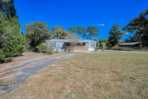 Front Exterior8