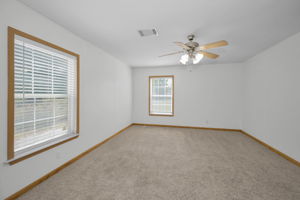 Primary Bedroom1a
