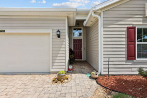 Front Entry Detail