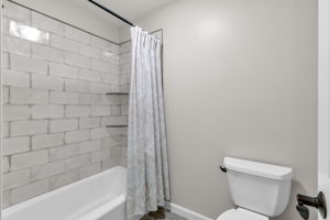  Photo 52