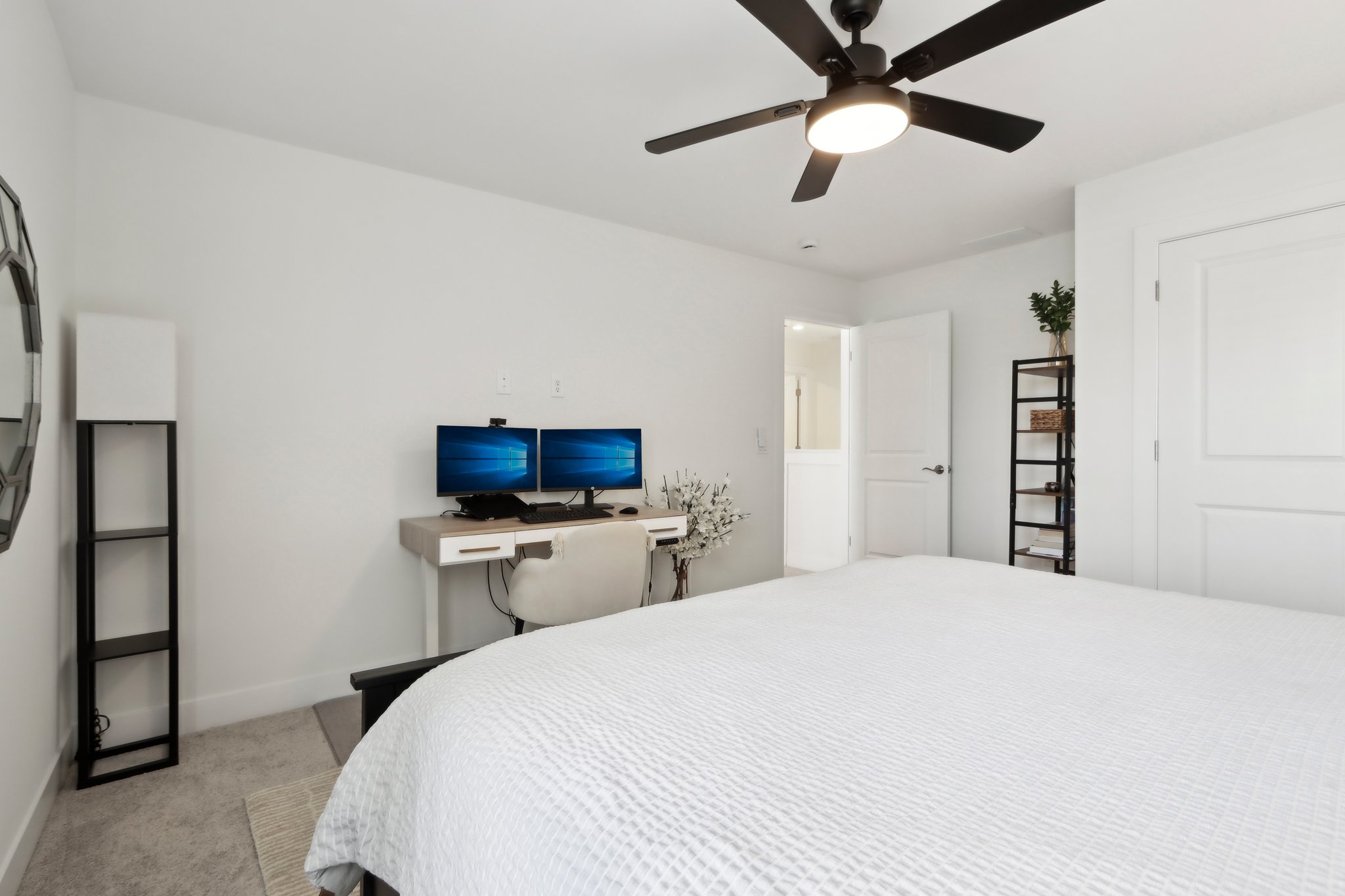 Thorne Cliff Way-1104-044.jpg