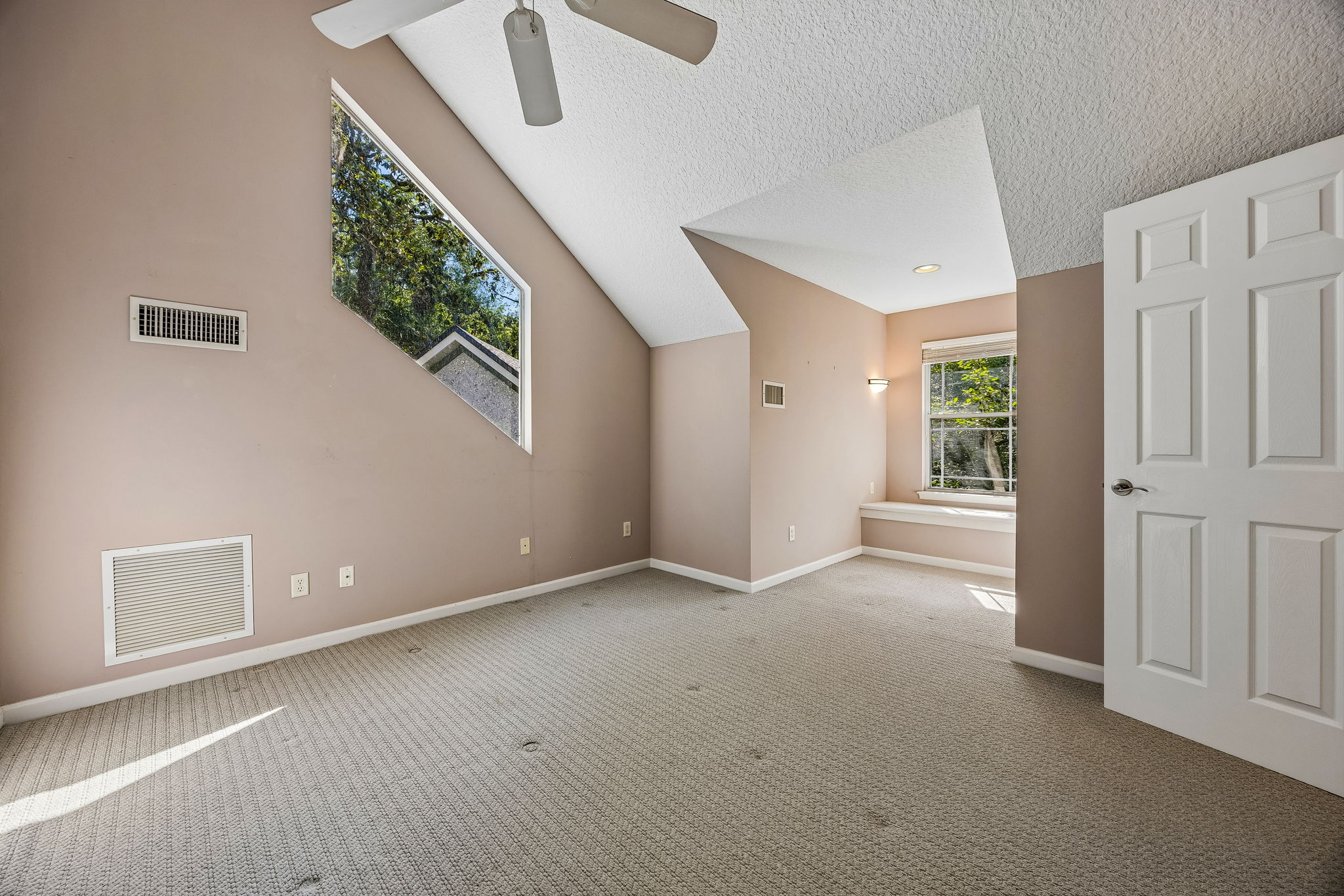 Upstairs Bedroom 3