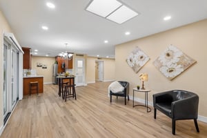 W Pineaire Dr-S1807-015.jpg