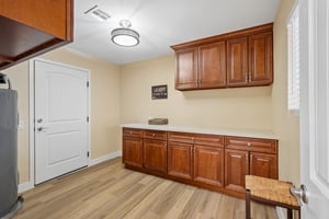 W Pineaire Dr-S1807-017.jpg