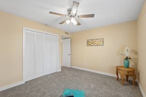 W Pineaire Dr-S1807-027.jpg