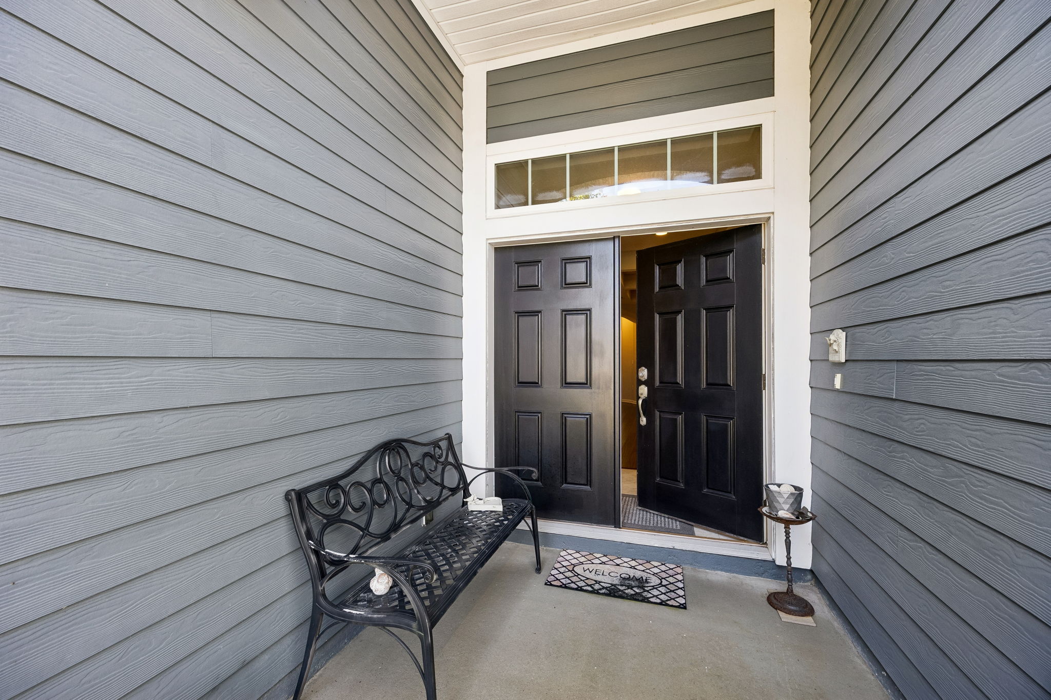 Front Entry Detail