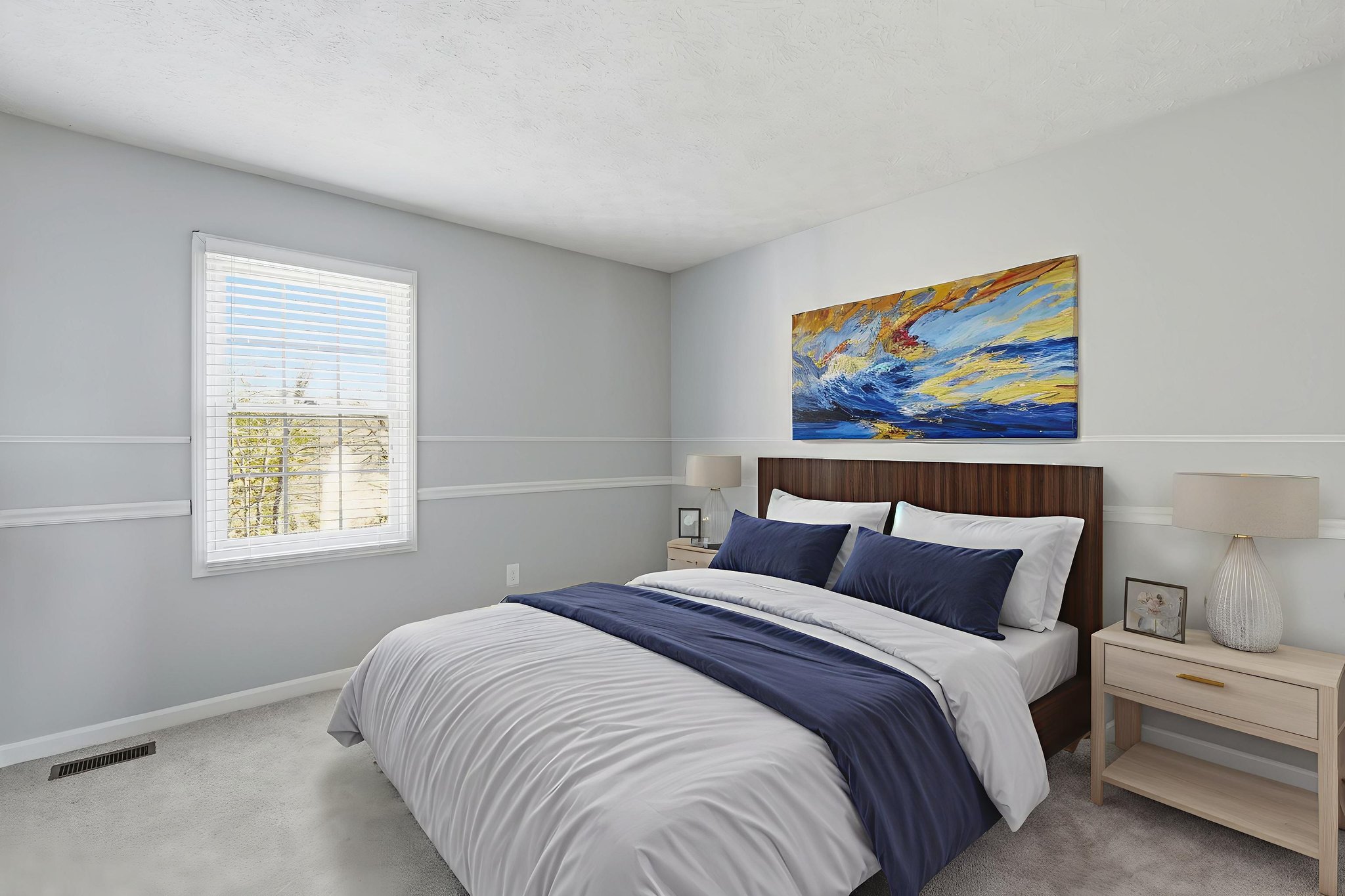 RAS18859 virtually staged.jpeg