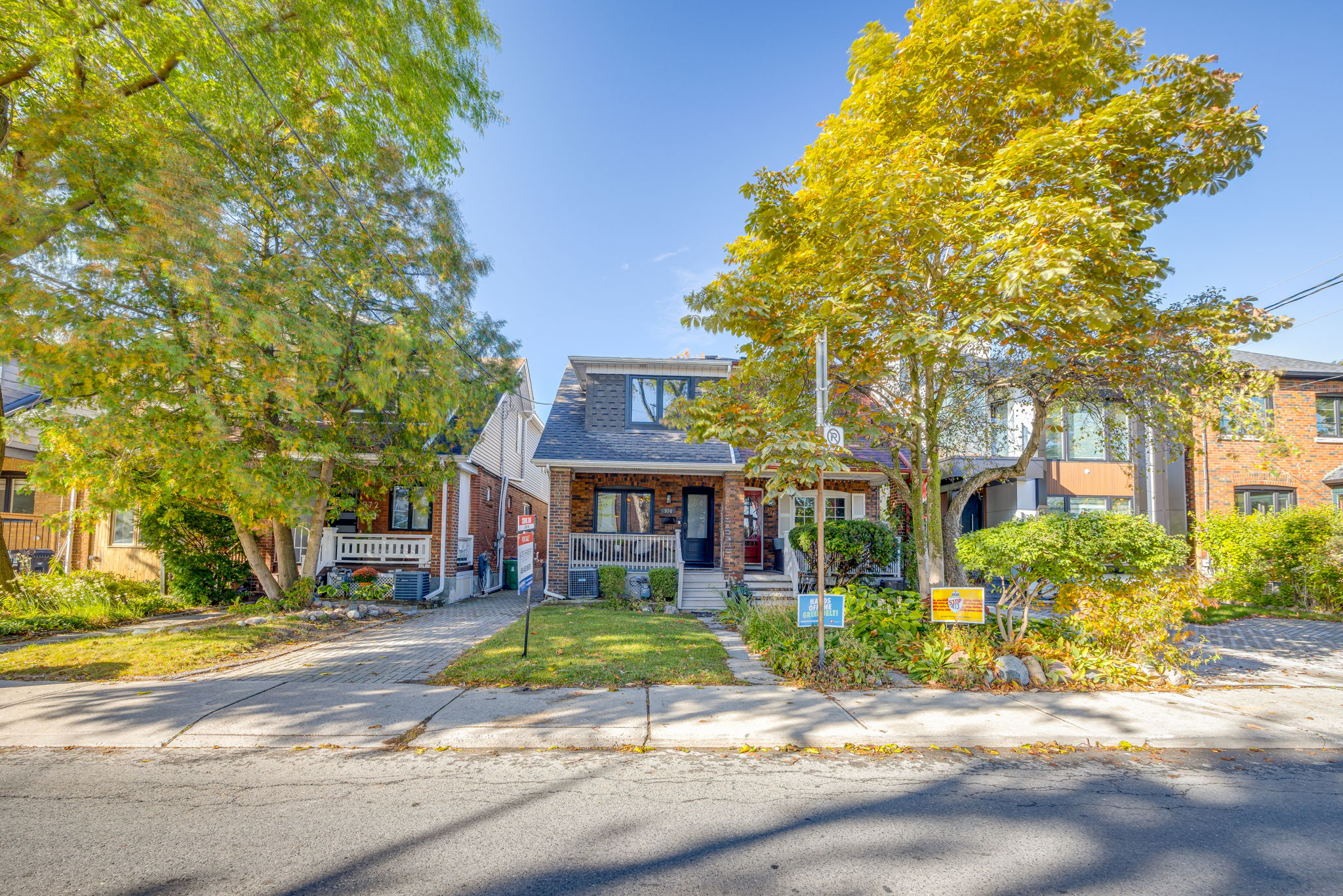 Toronto property showcase — delivered property photograph 3