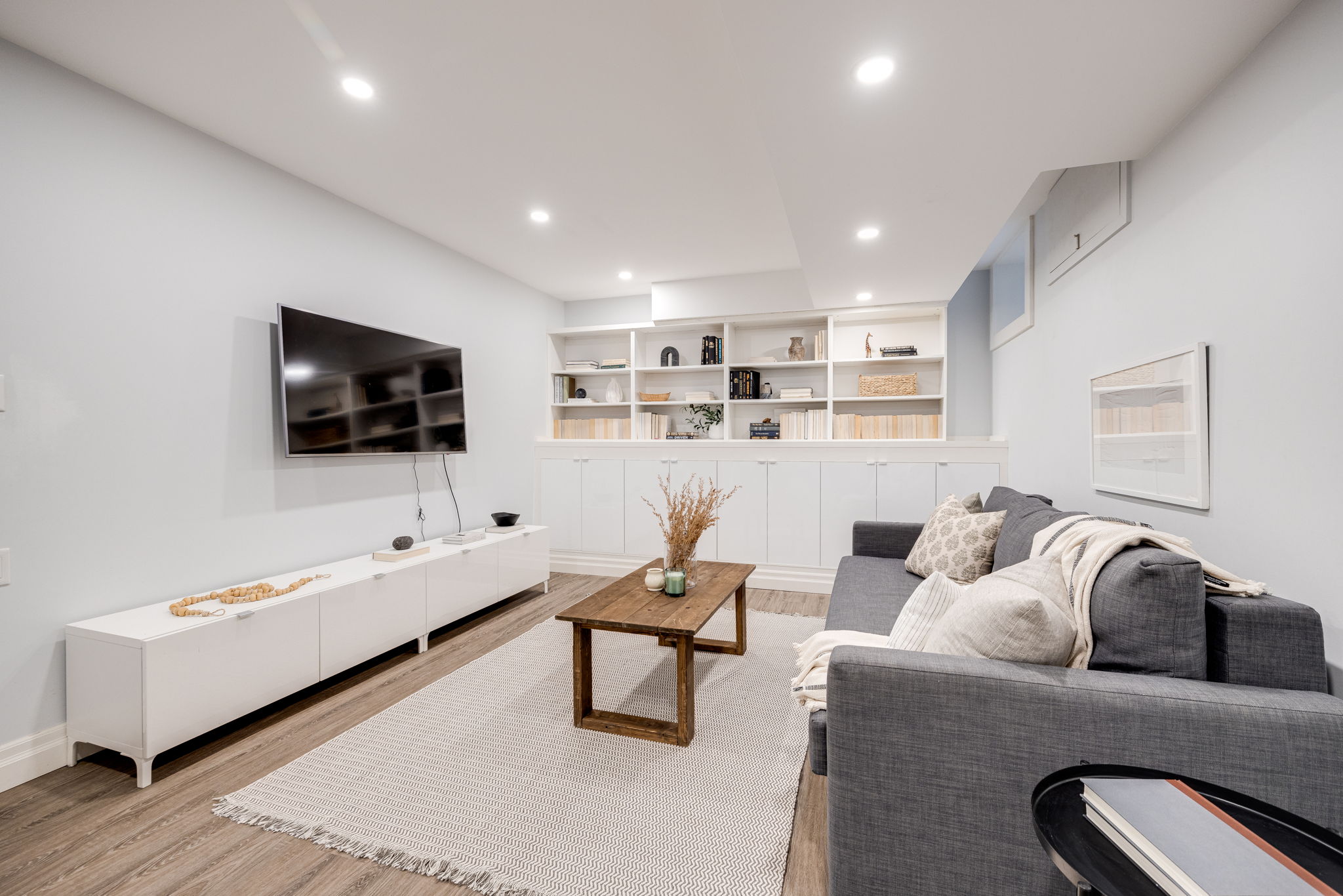 Toronto property showcase — delivered property photograph 46