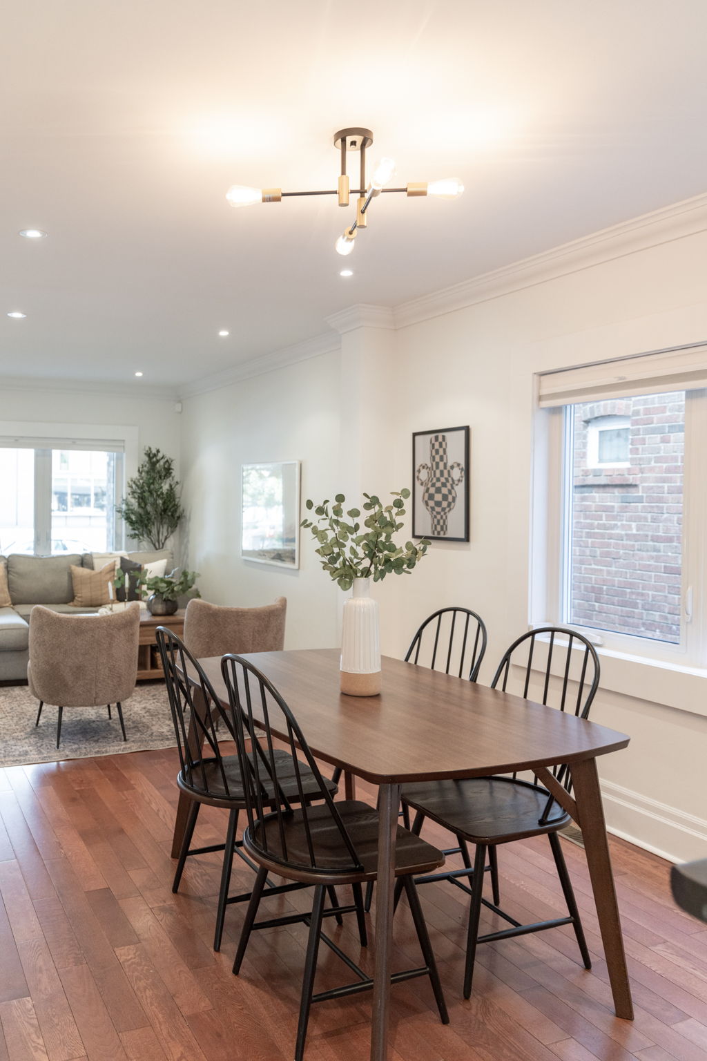 Toronto property showcase — delivered property photograph 63