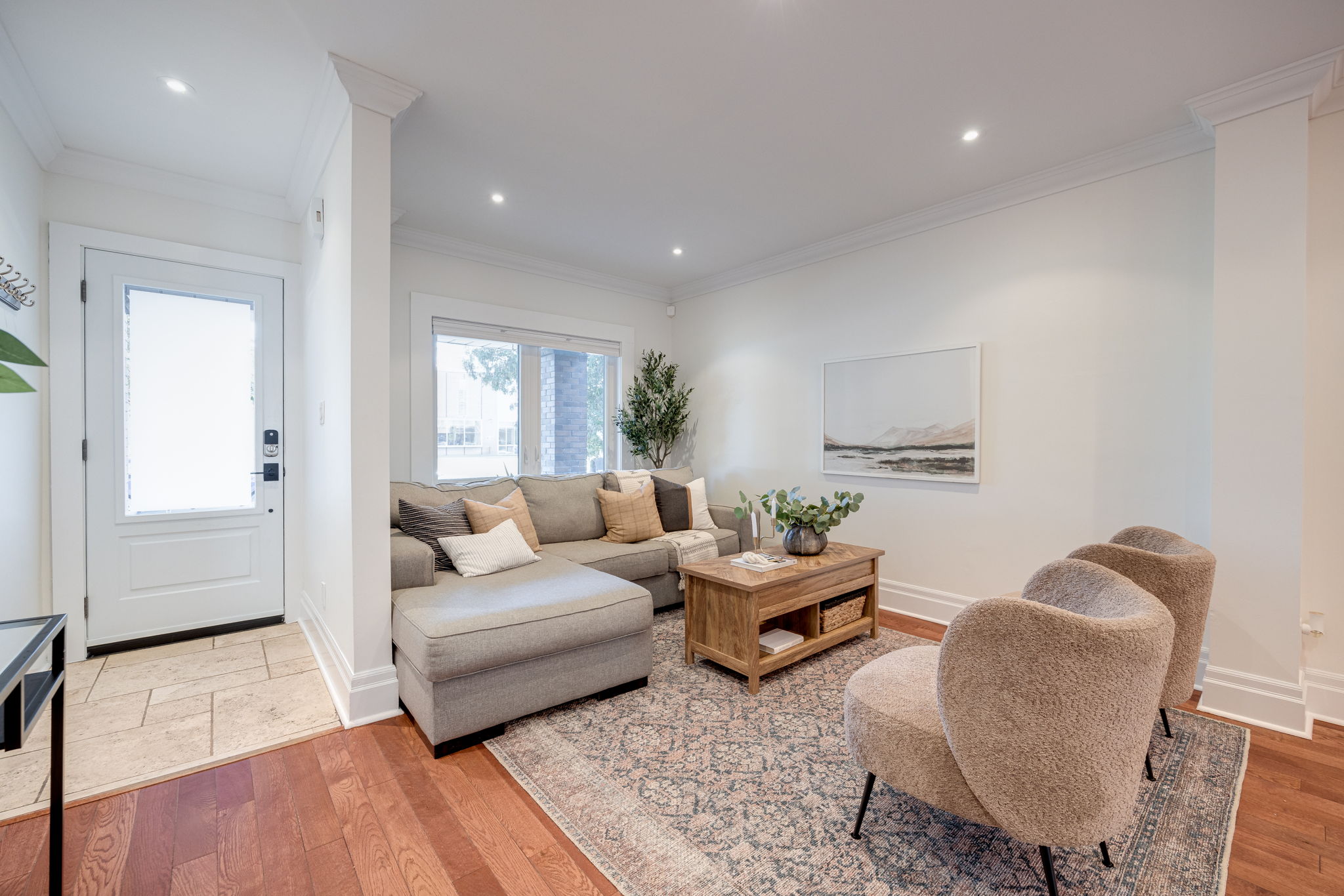 Toronto property showcase — delivered property photograph 12