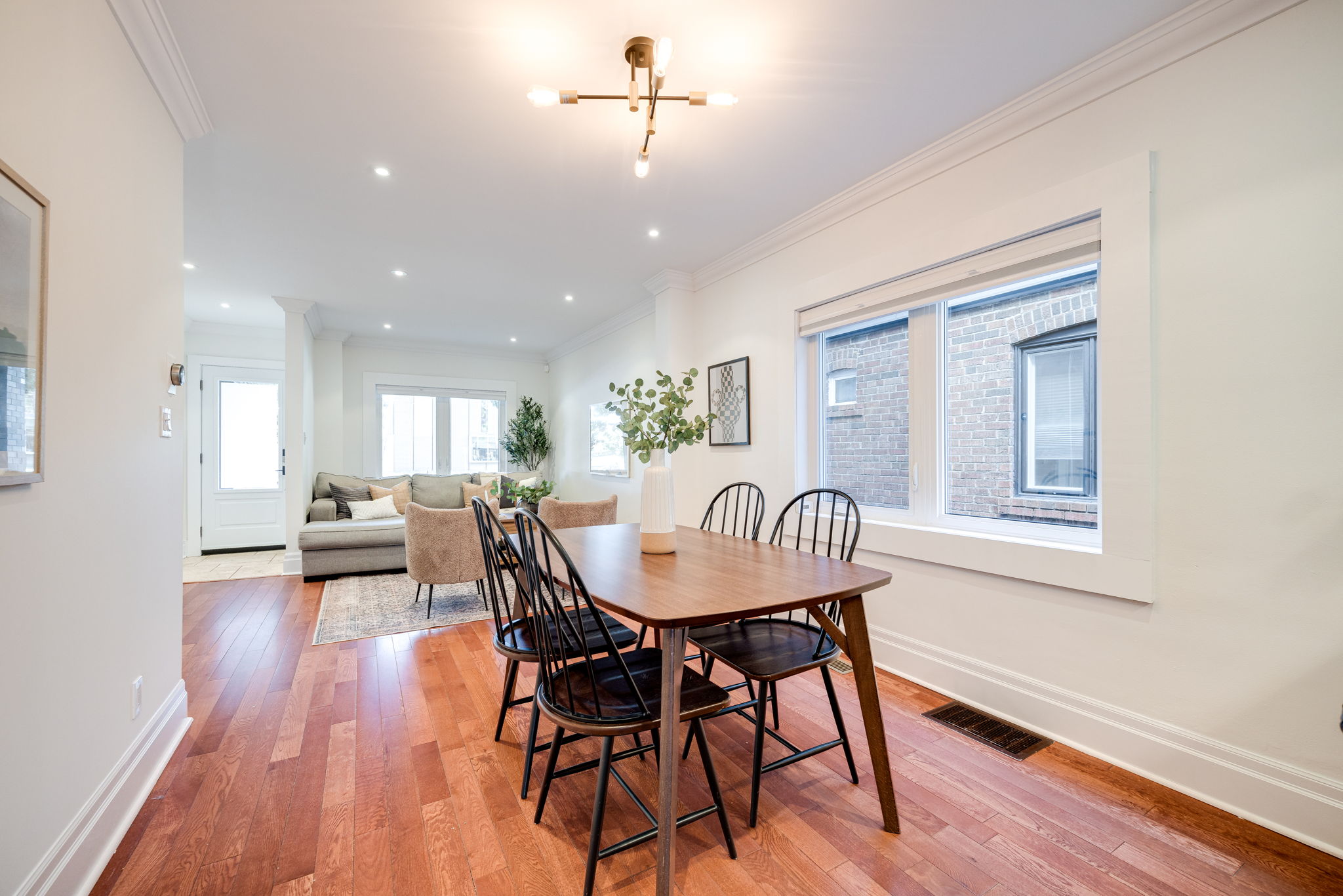 Toronto property showcase — delivered property photograph 22