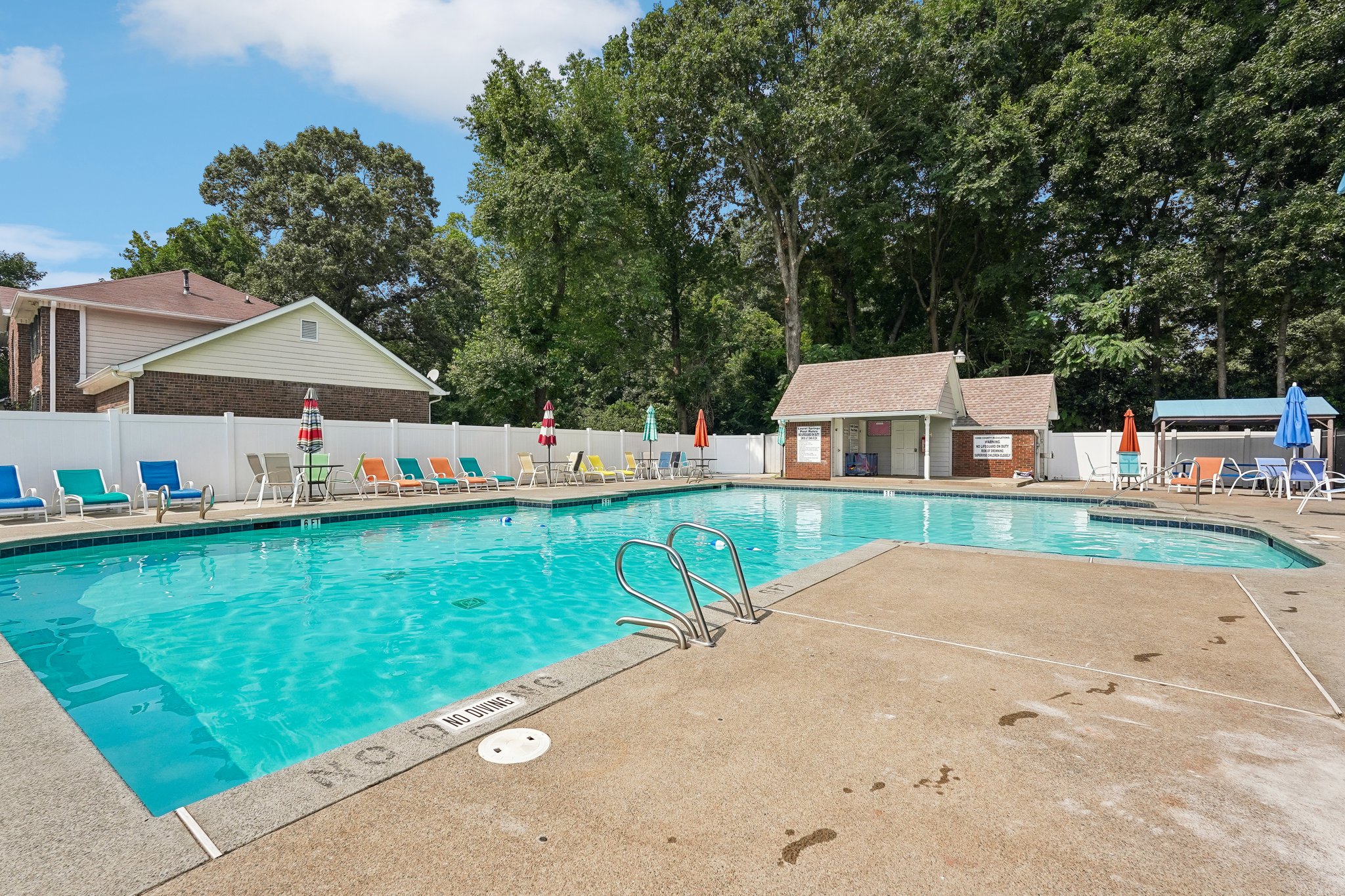 Laurel Springs Ln SW-2807-901.jpg